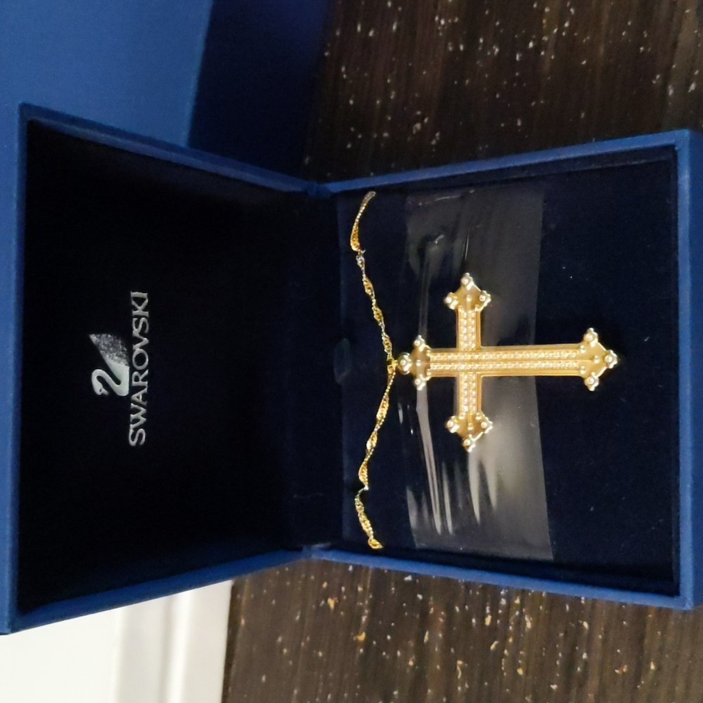 NWT Swarovski PotC Pendant
